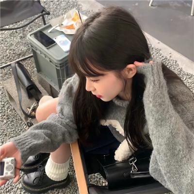 屋顶上的猫